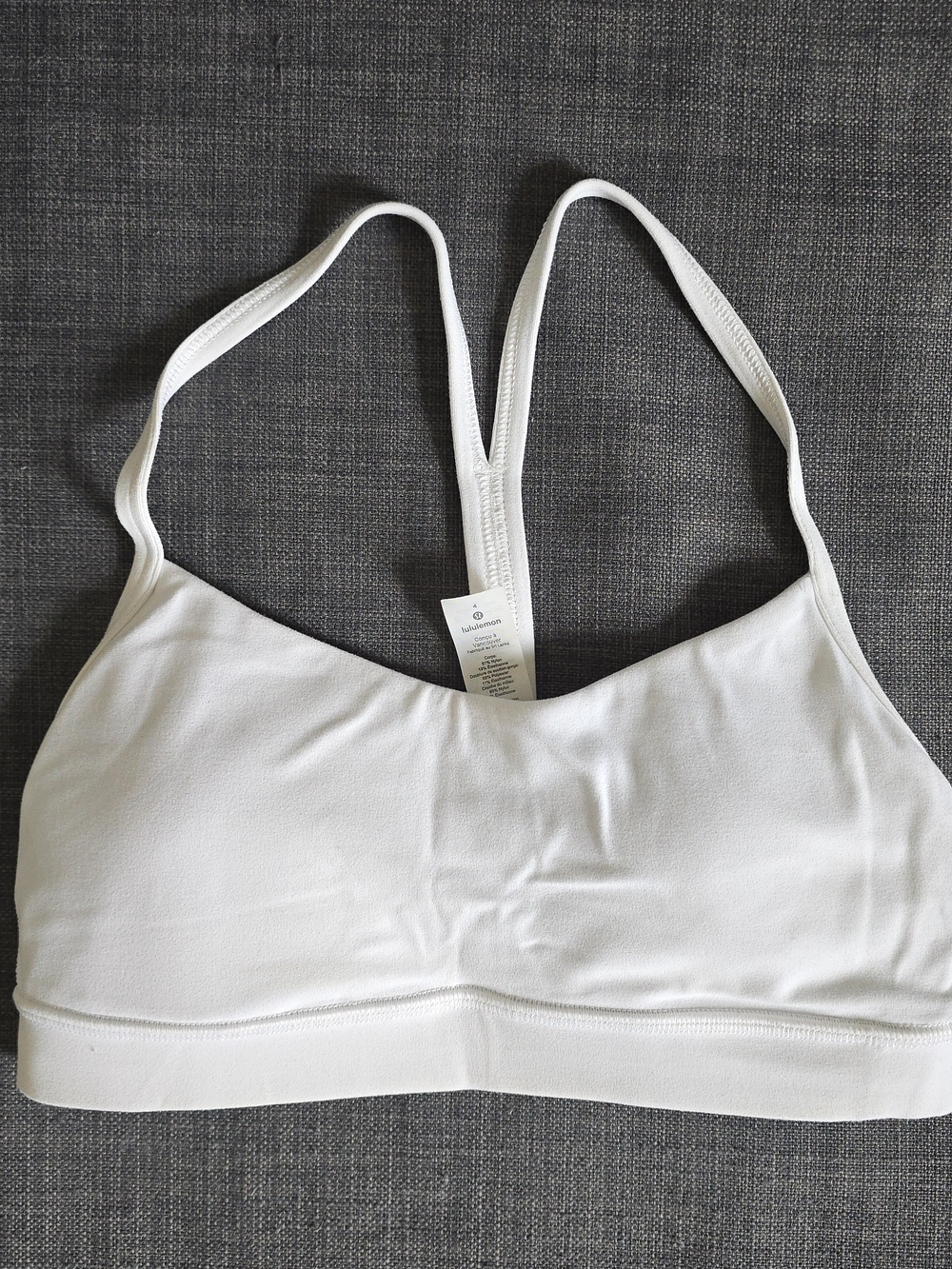 lululemon athletica Flow-Y Sports Bra